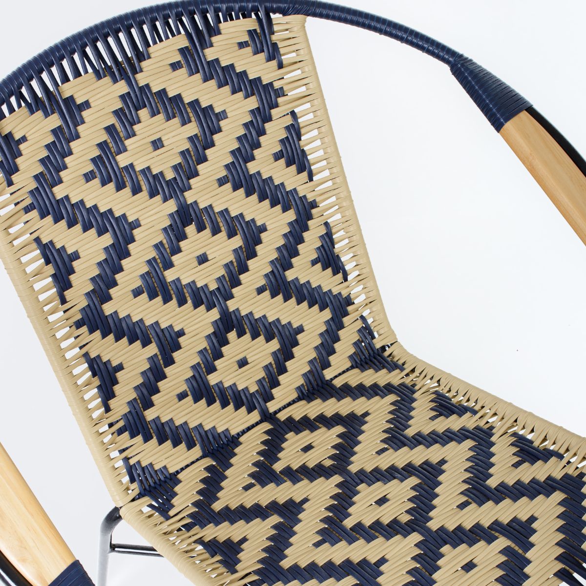 Silla Fija Artesanal Tejida a Mano En Mimbre Plástico