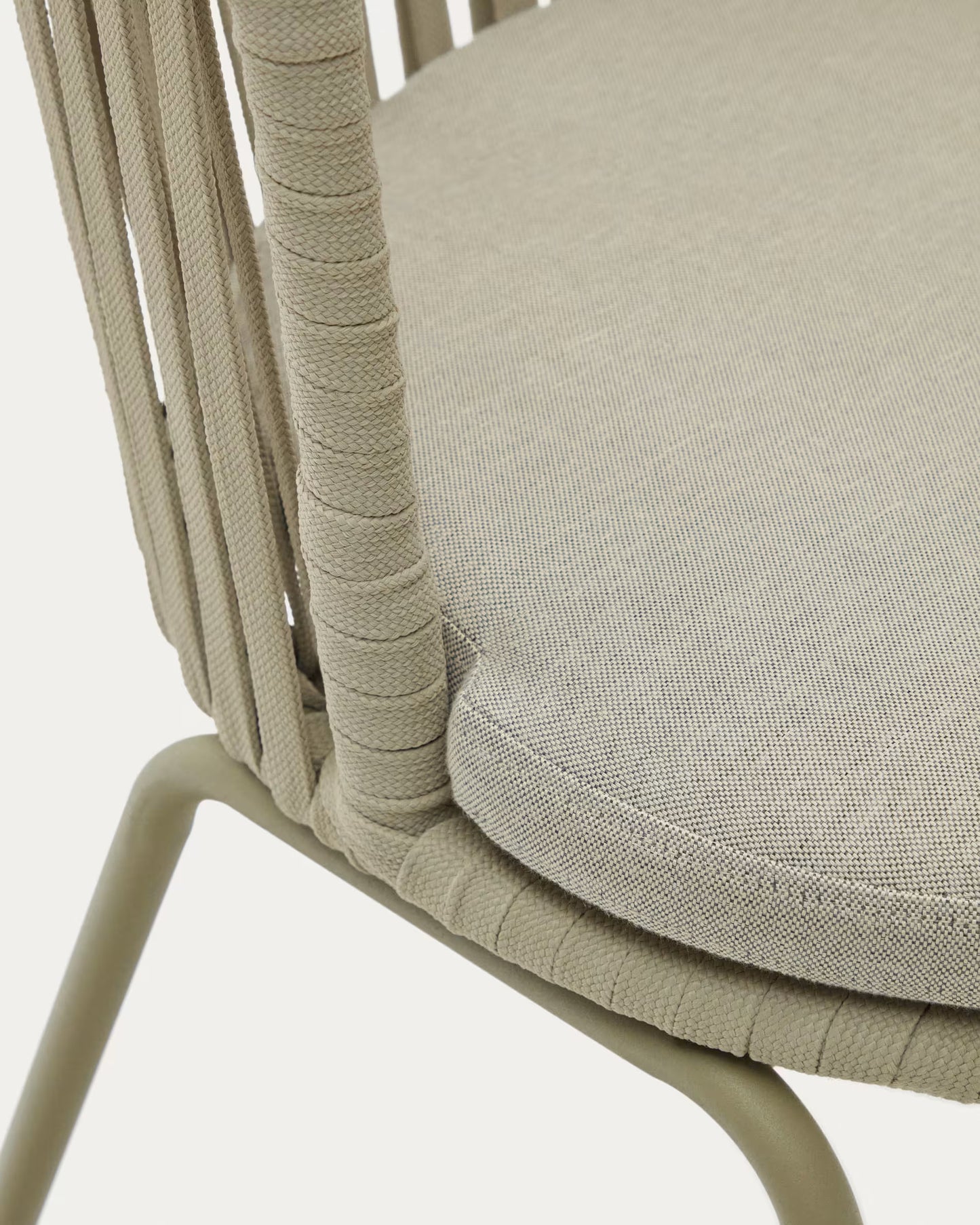 Silla de Comedor Tejida de Comedor en Mimbre Diseño Artesanal y Moderno