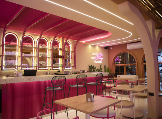 Mobiliario y Lámparas Artesanales para Restaurantes Mexicanos: El Toque Perfecto de Calidez y Estilo