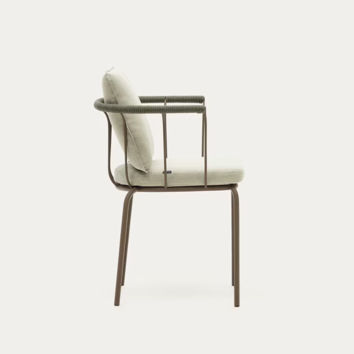 Silla de Comedor Tejida Artesanal en Mimbre Moderna Elegancia para Interior y Exterior